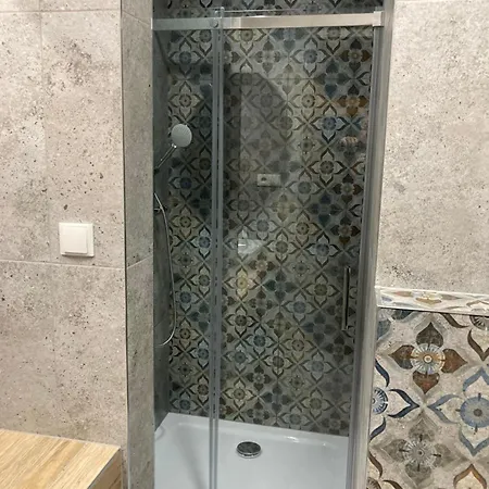 Halicz Проживання в сім'ї
